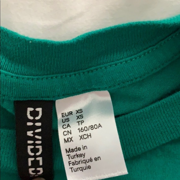 Forever 21 tee - Picture 2 of 2